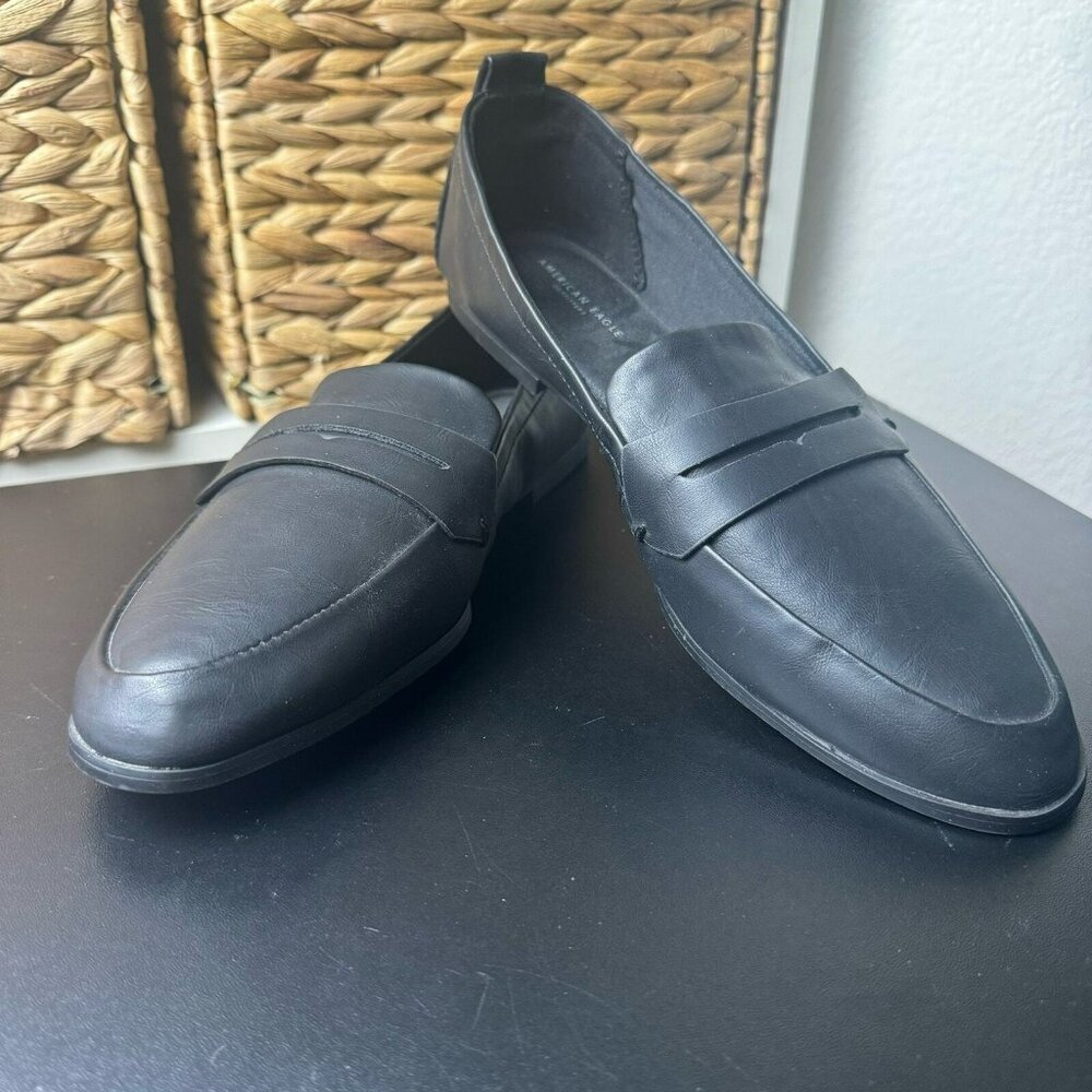 American‎ Eagle Outfitters Loafers Women's size 8.5 black faux leather